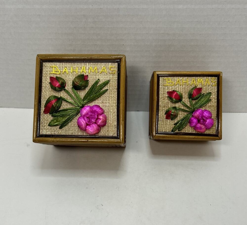 VTG Straw Raffia Pink Flower Bamboo Jewelry 2 Trinket Boxes Bahama Souvenir Boho